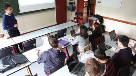 cours dans une classe