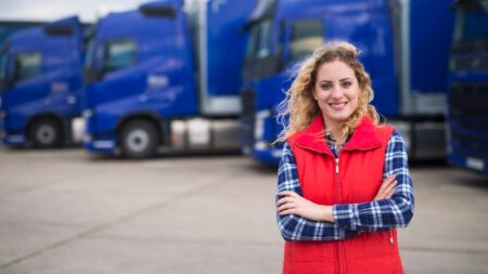 femme conductrice de camion