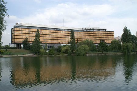 Creteil dans le Val de Marne (préfecture)