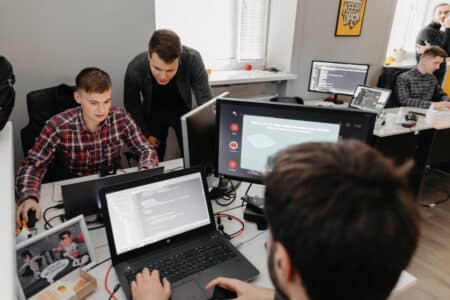 metiers informatique salaire