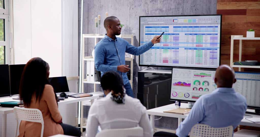 formation analyste de données