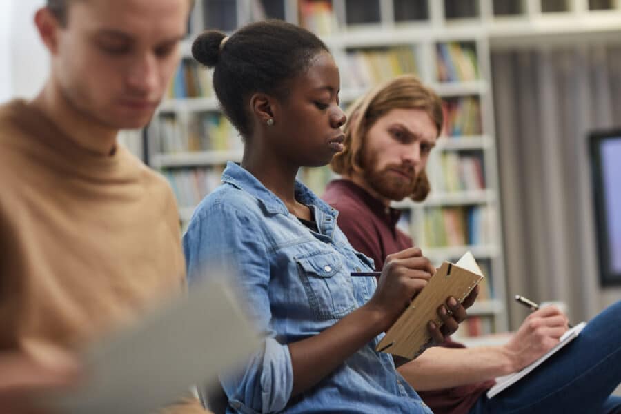 spécialité hlp étudiants