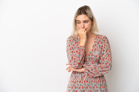 femme timide